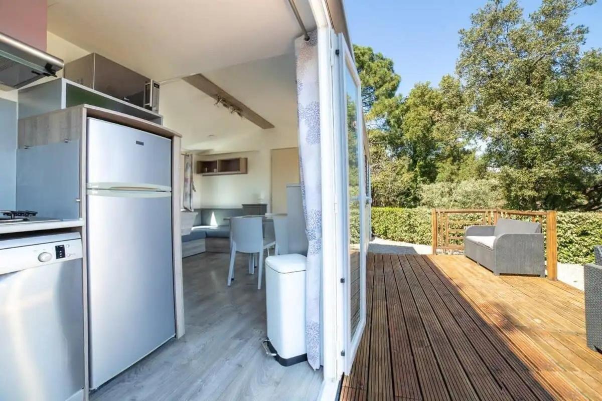 Casita - Mobil Home - Camping - Mobilhome De Particulier Dans Un Camping Ла Гард-Френе Екстериор снимка